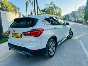 BMW X1 xDrive28i AWD 2016 White