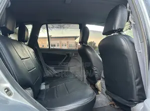 Toyota RAV4 2004 Silver