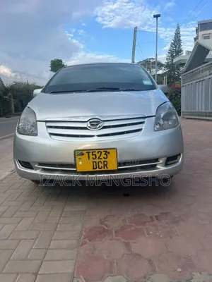 Toyota Corolla Spacio 2005 Silver