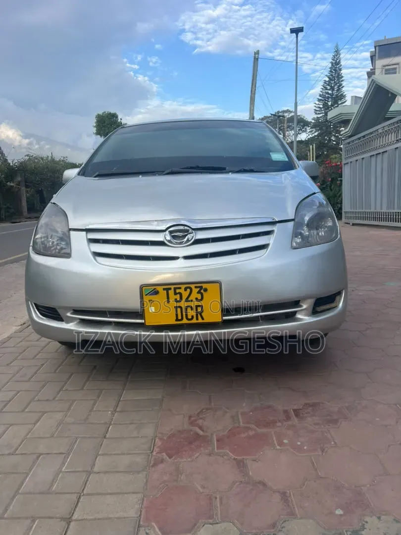 Toyota Corolla Spacio 2005 Silver