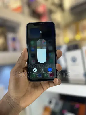 Apple iPhone 11 64 GB Black