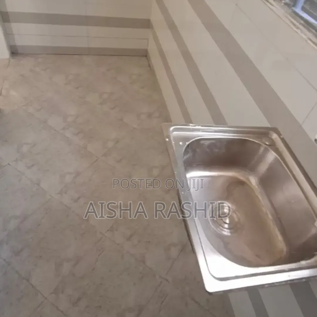 1bdrm Apartment in Kimara for rent