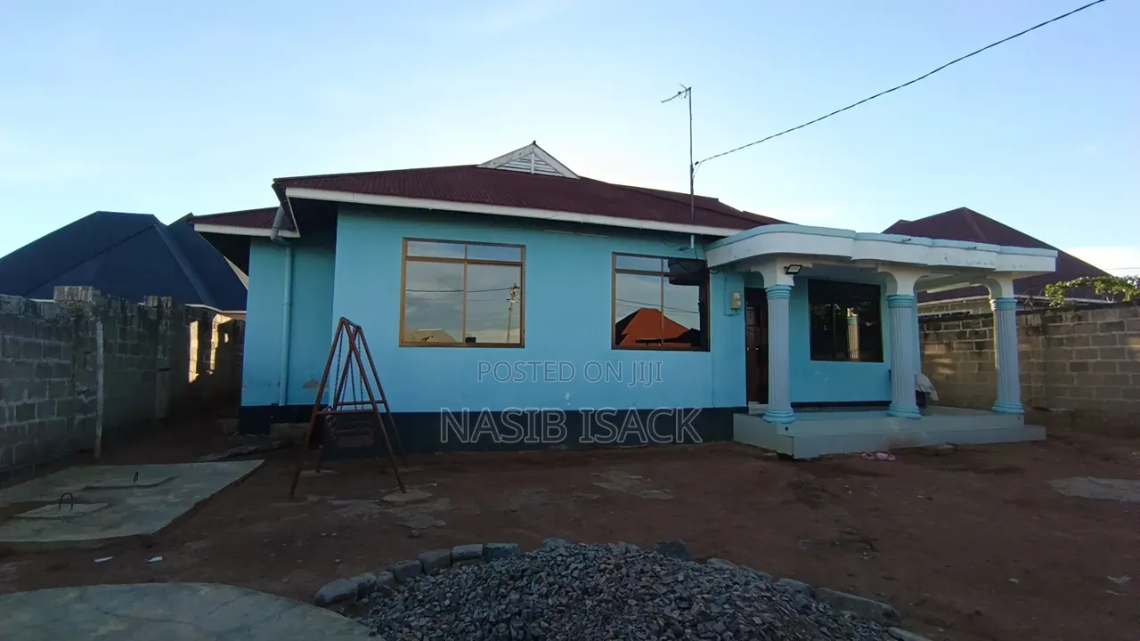 Furnished 3bdrm House in Buswelu for sale