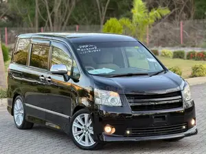 Toyota Noah 2009 Black