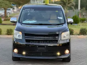Toyota Noah 2009 Black