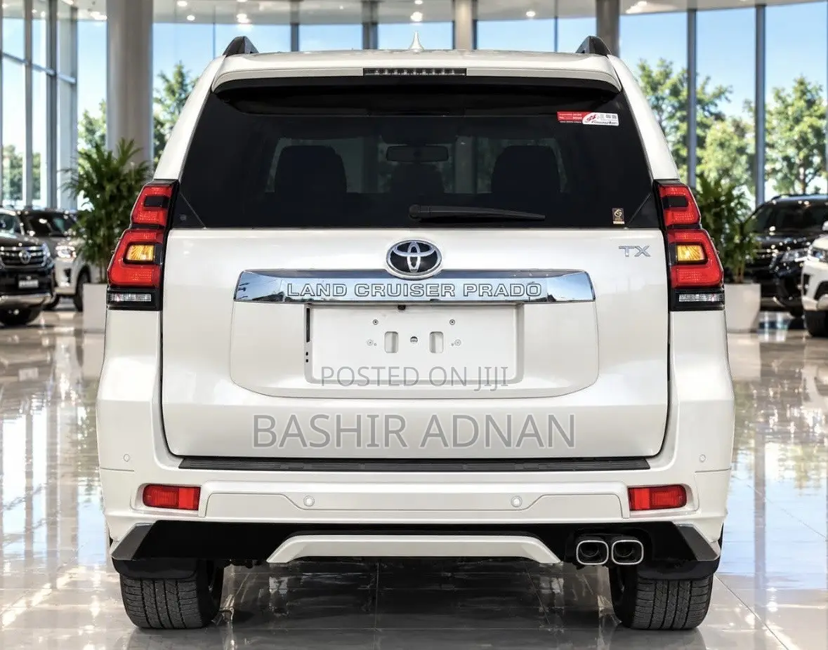 Toyota Land Cruiser Prado 2023 Pearl