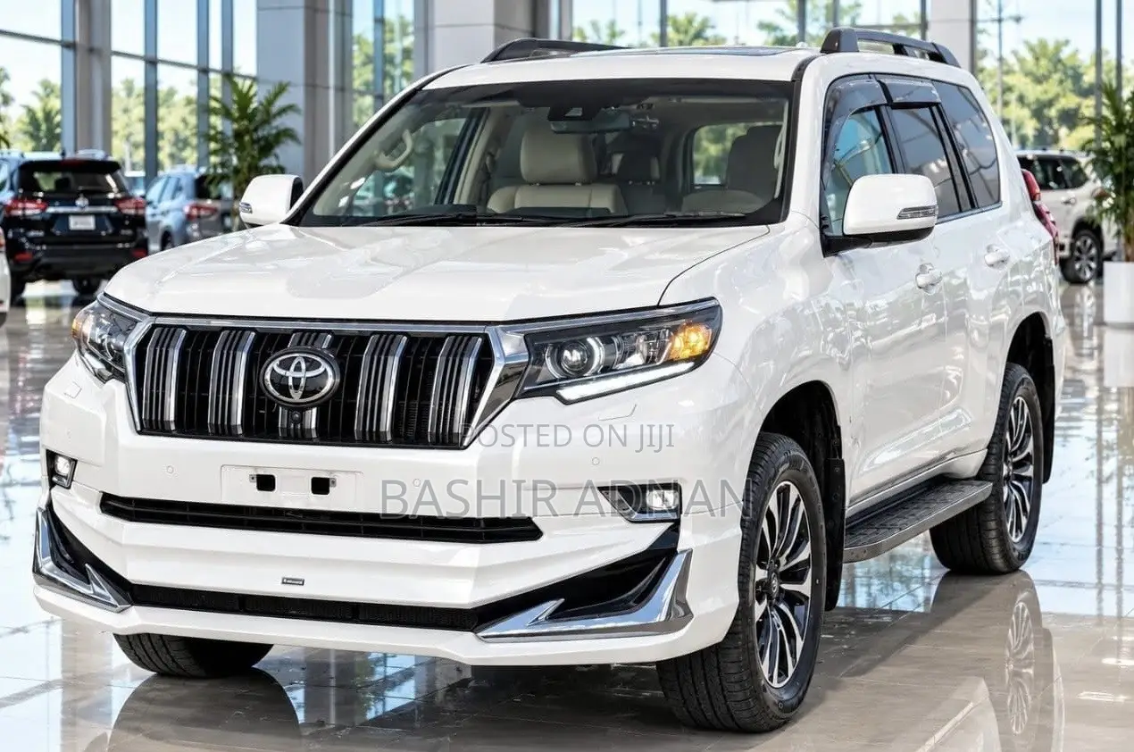 Toyota Land Cruiser Prado 2023 Pearl