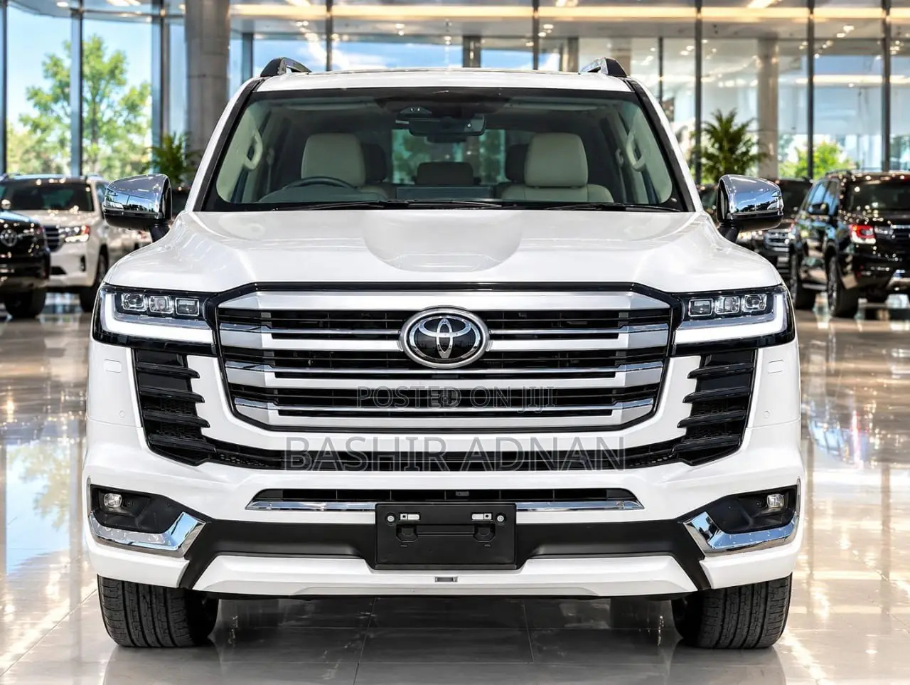 Toyota Land Cruiser LC300 2025 Off white