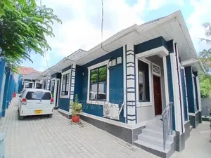 1bdrm Apartment in Kimara for rent