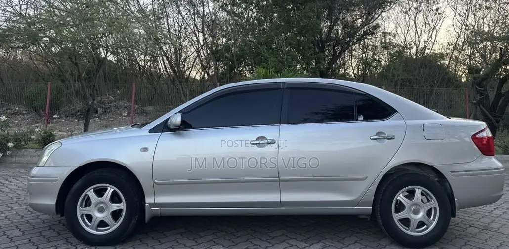 Toyota Premio 2004 Silver