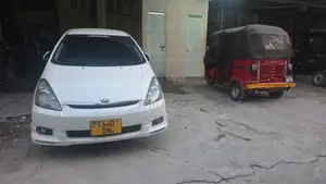 Toyota Wish 2003 White