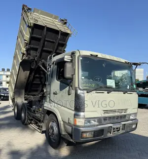 Mitsubishi Fuso Super Great
