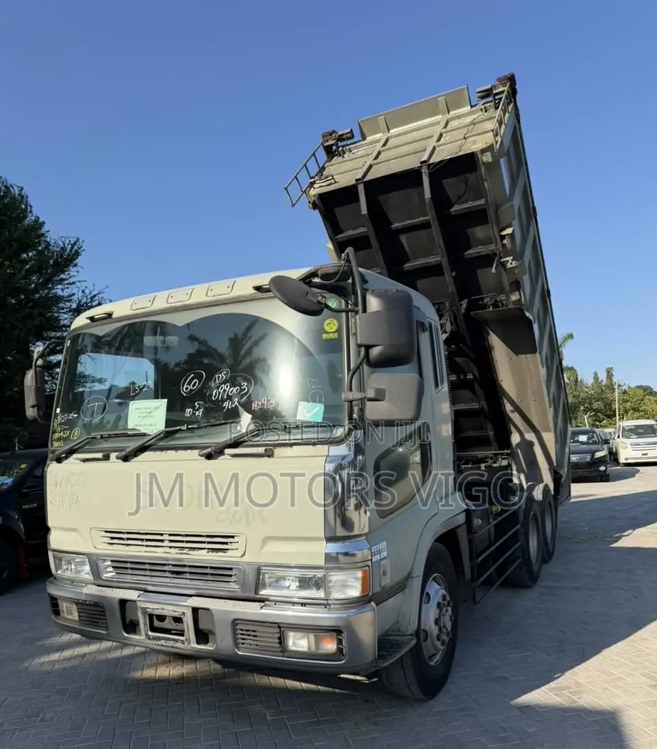 Mitsubishi Fuso Super Great