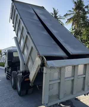 Mitsubishi Fuso Super Great