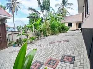 2bdrm Apartment in Kimara for rent