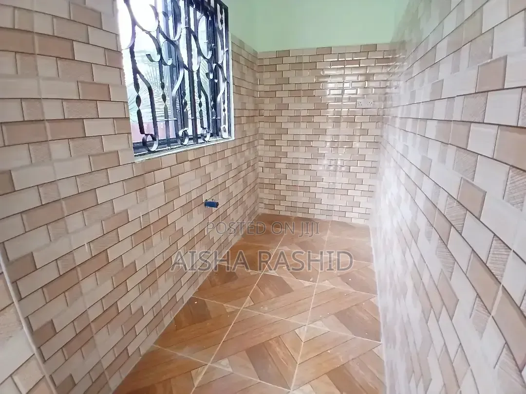 2bdrm Apartment in Kimara for rent