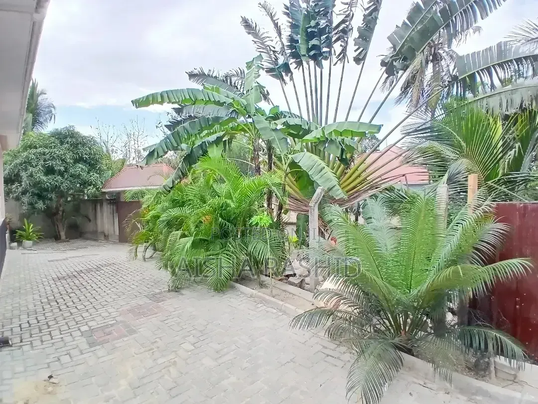 2bdrm Apartment in Kimara for rent