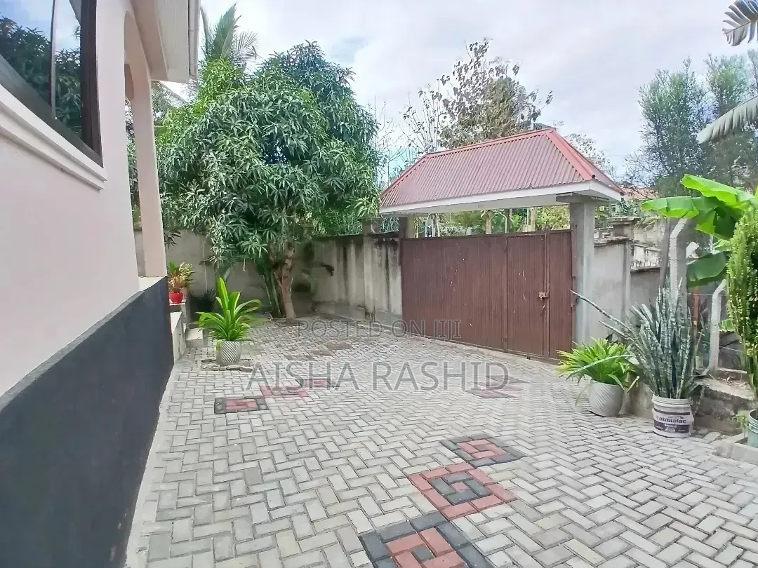 2bdrm Apartment in Kimara for rent