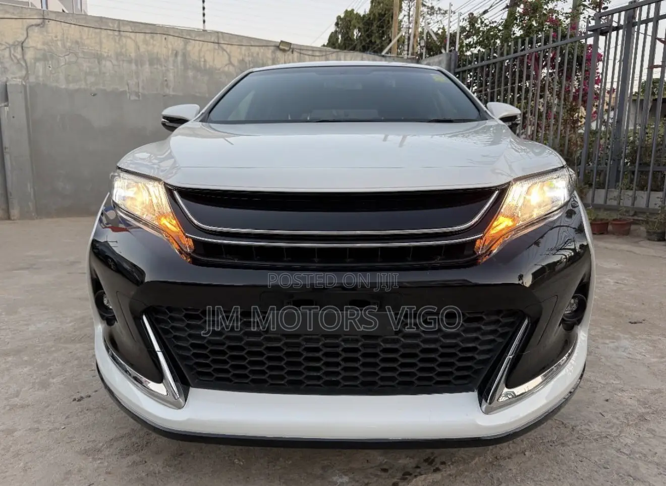 Toyota Harrier 2016 Pearl