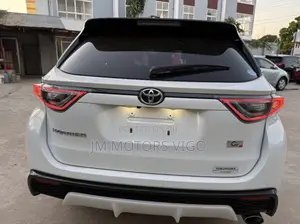 Toyota Harrier 2016 Pearl