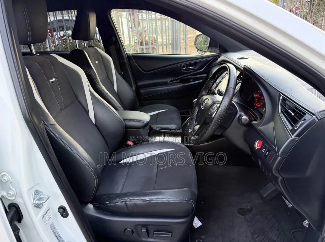 Toyota Harrier 2016 Pearl