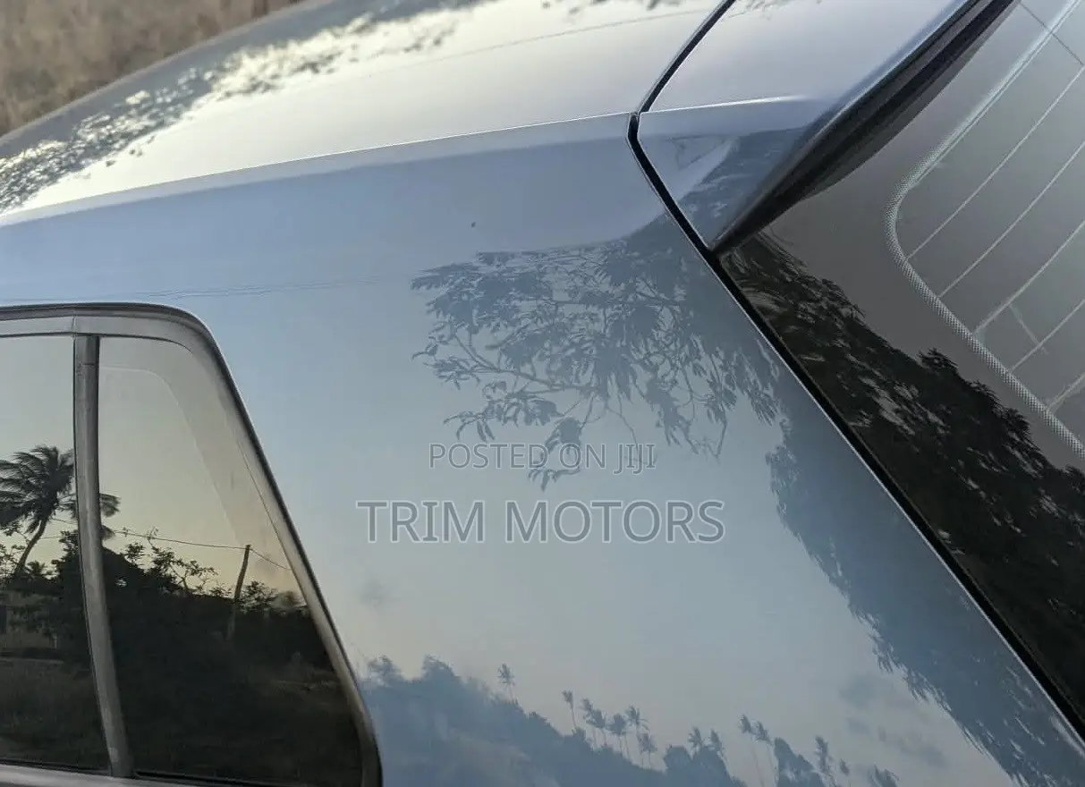 Volkswagen Golf 2014 Blue