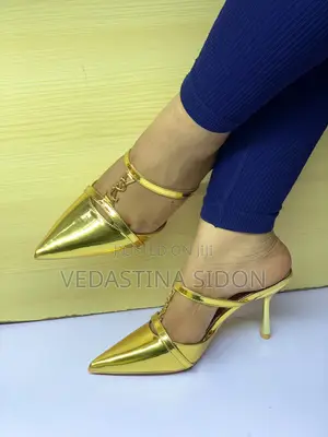 Viatu Vya Kike (Unica Brand)