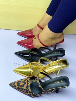 Viatu Vya Kike (Unica Brand)