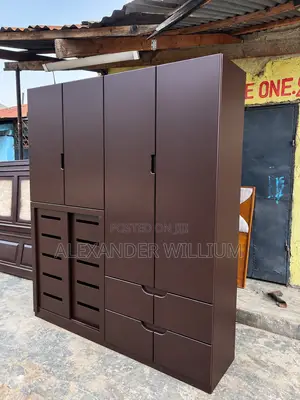 Kabati La Milango 4