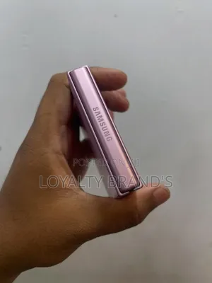 New Samsung Galaxy Z Flip8 256 GB Pink