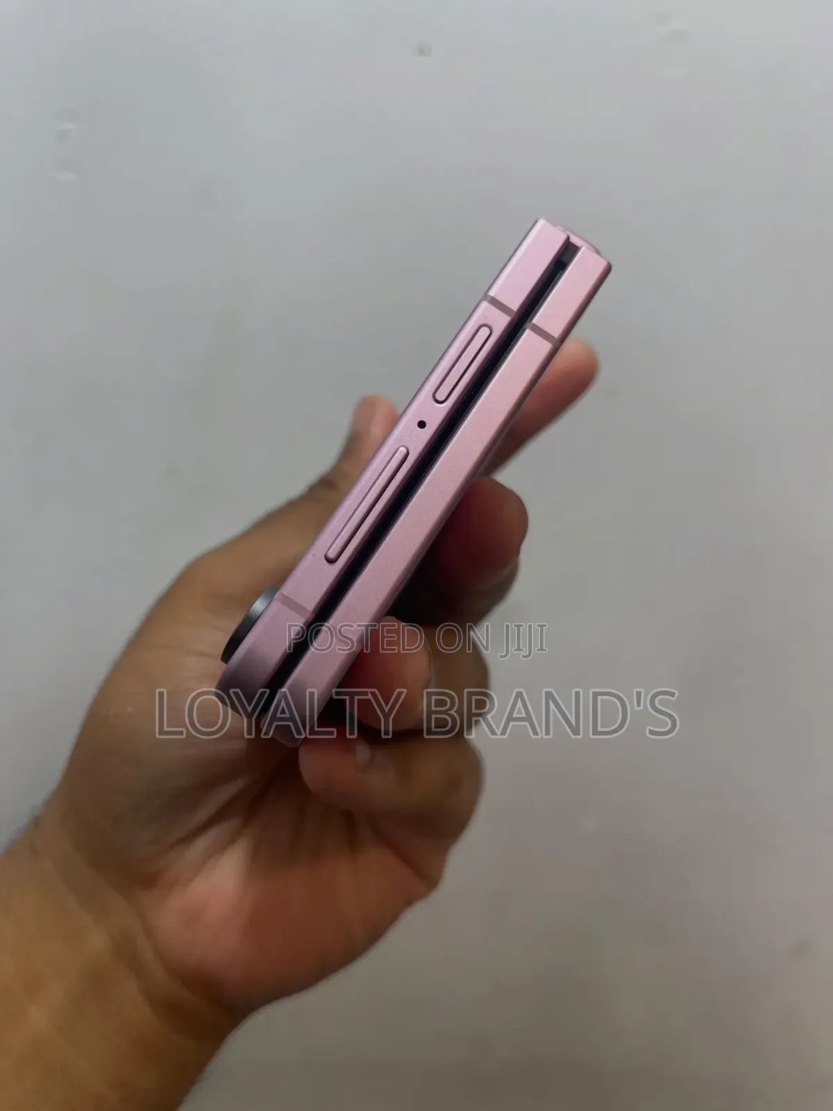 New Samsung Galaxy Z Flip8 256 GB Pink