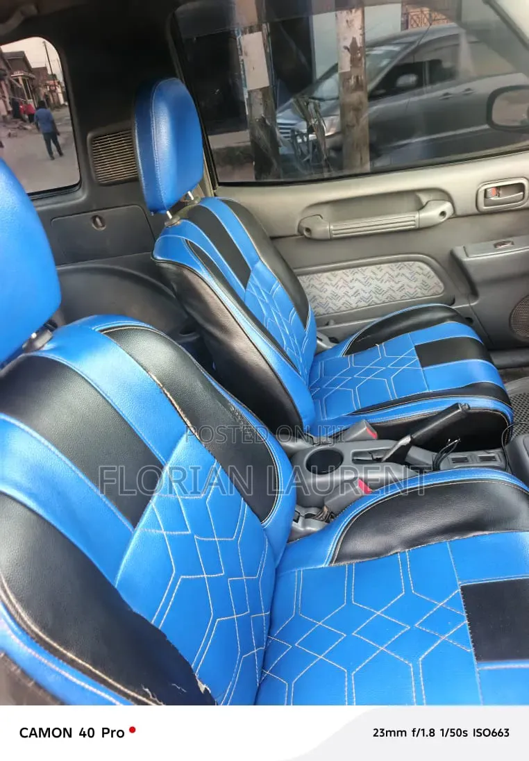 Toyota RAV4 Base 4x4 1999 Blue