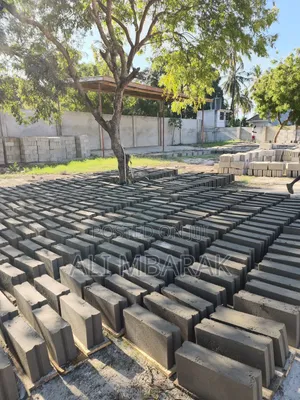 Cement Bricks / Blocks
