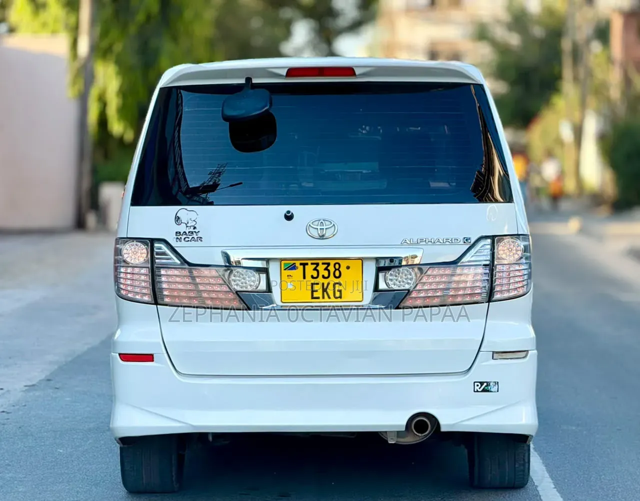 Toyota Alphard 2007 White