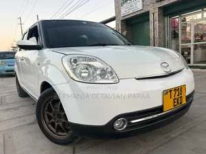 Mazda Verisa 2007 White