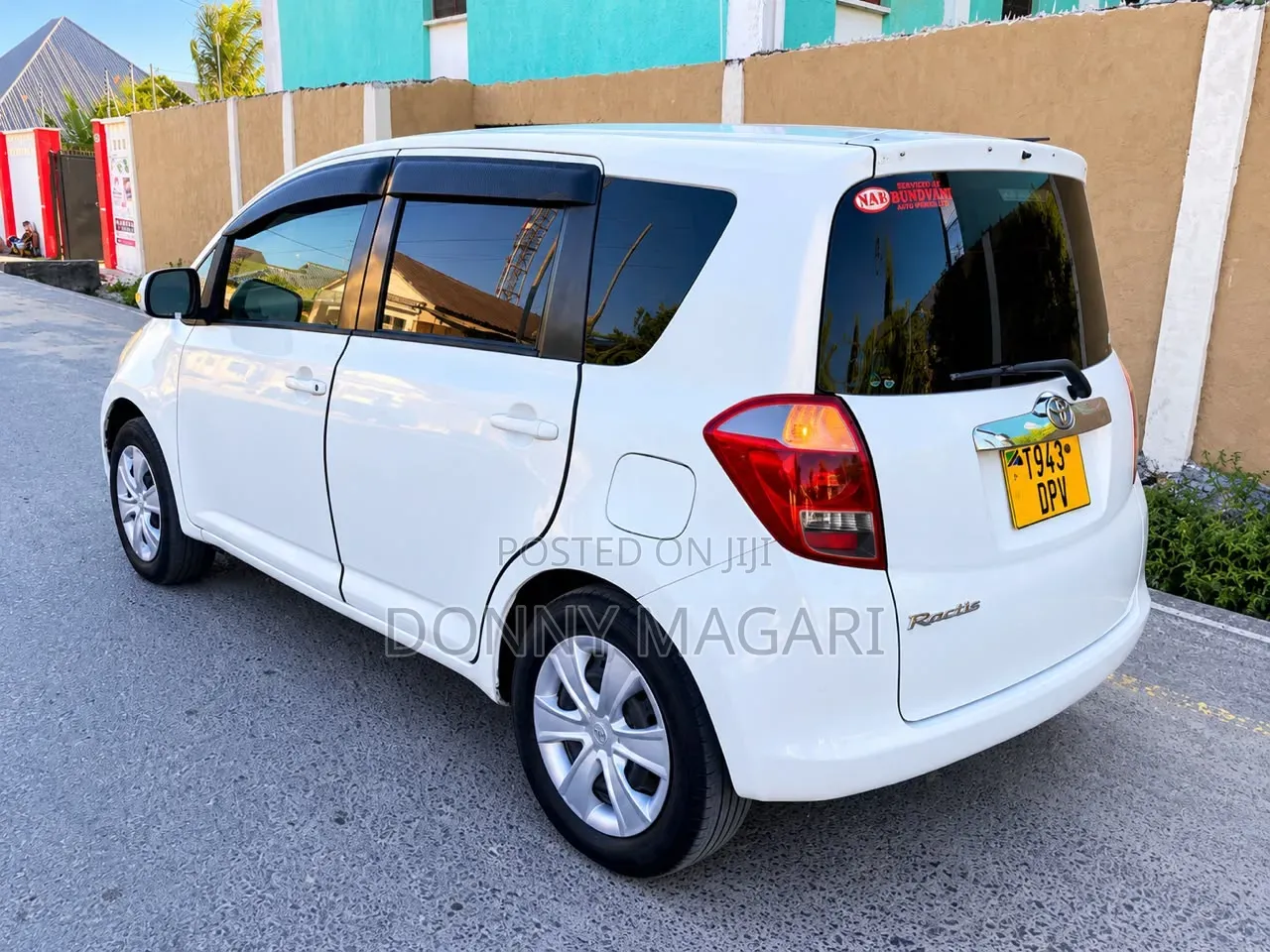 Toyota Ractis 2008 White