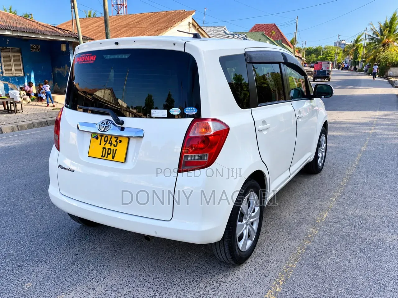 Toyota Ractis 2008 White