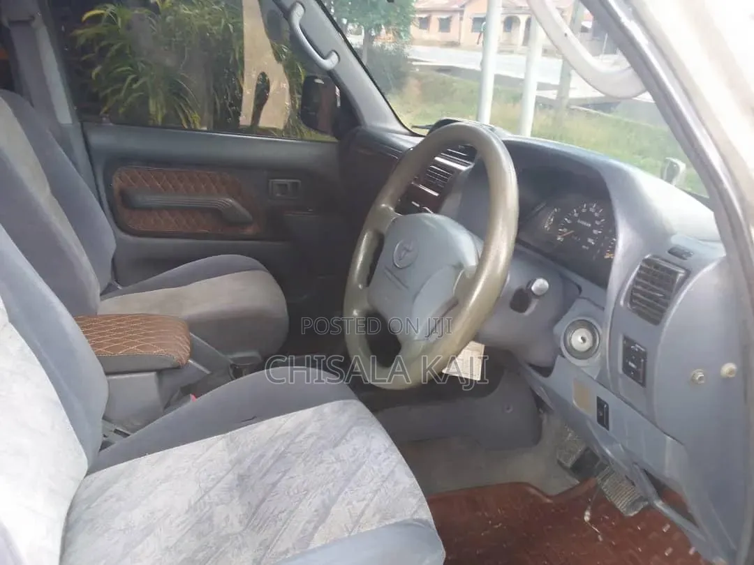 Toyota Land Cruiser Prado 2006 Silver