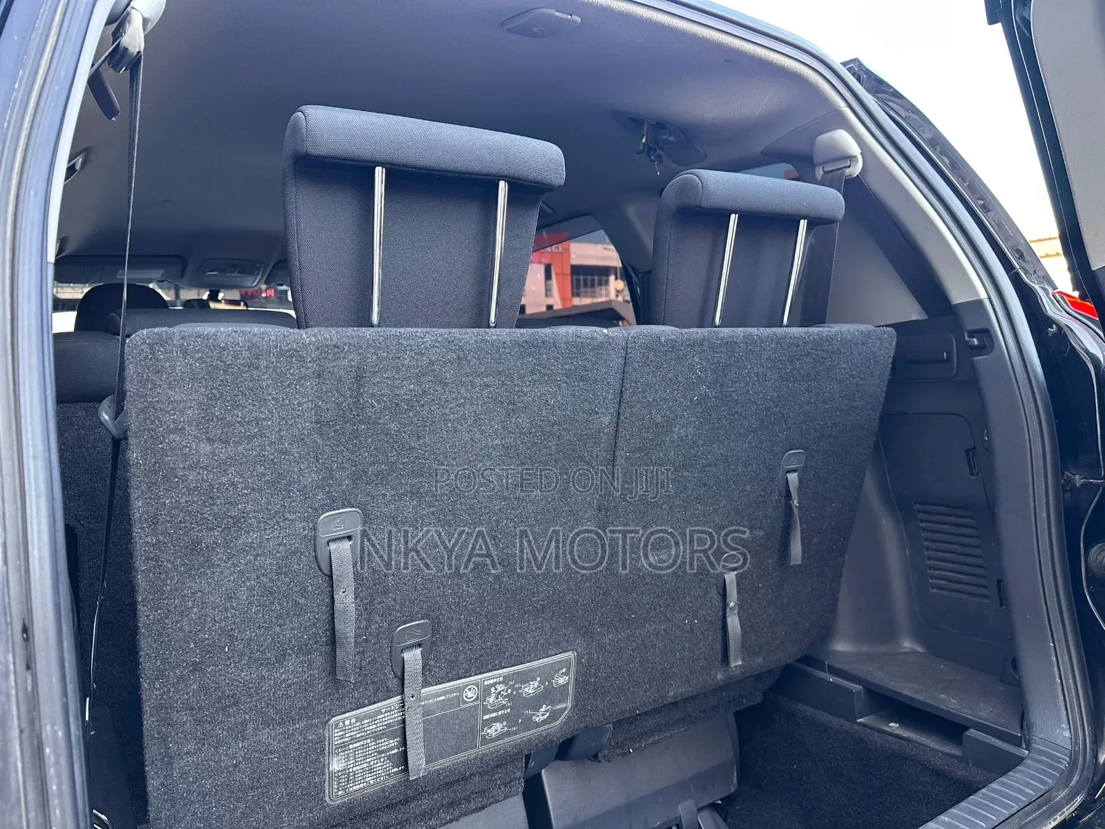 Toyota Vanguard 2010 Black