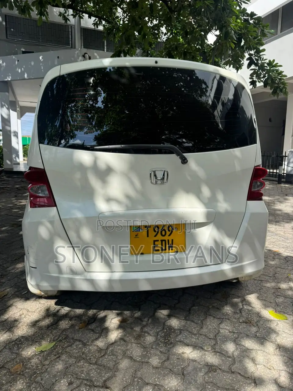 Honda Freed 2009 White