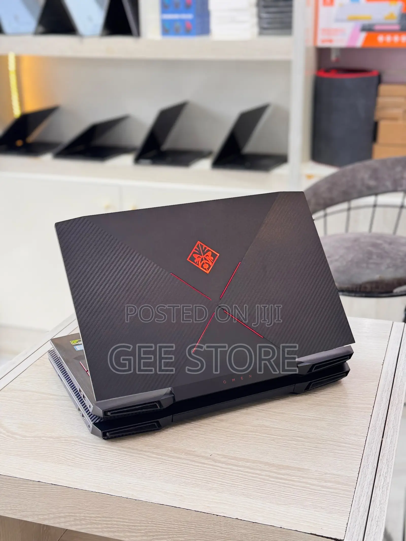Laptop HP Omen 15 16GB Intel Core i5 HDD+SSD 128GB