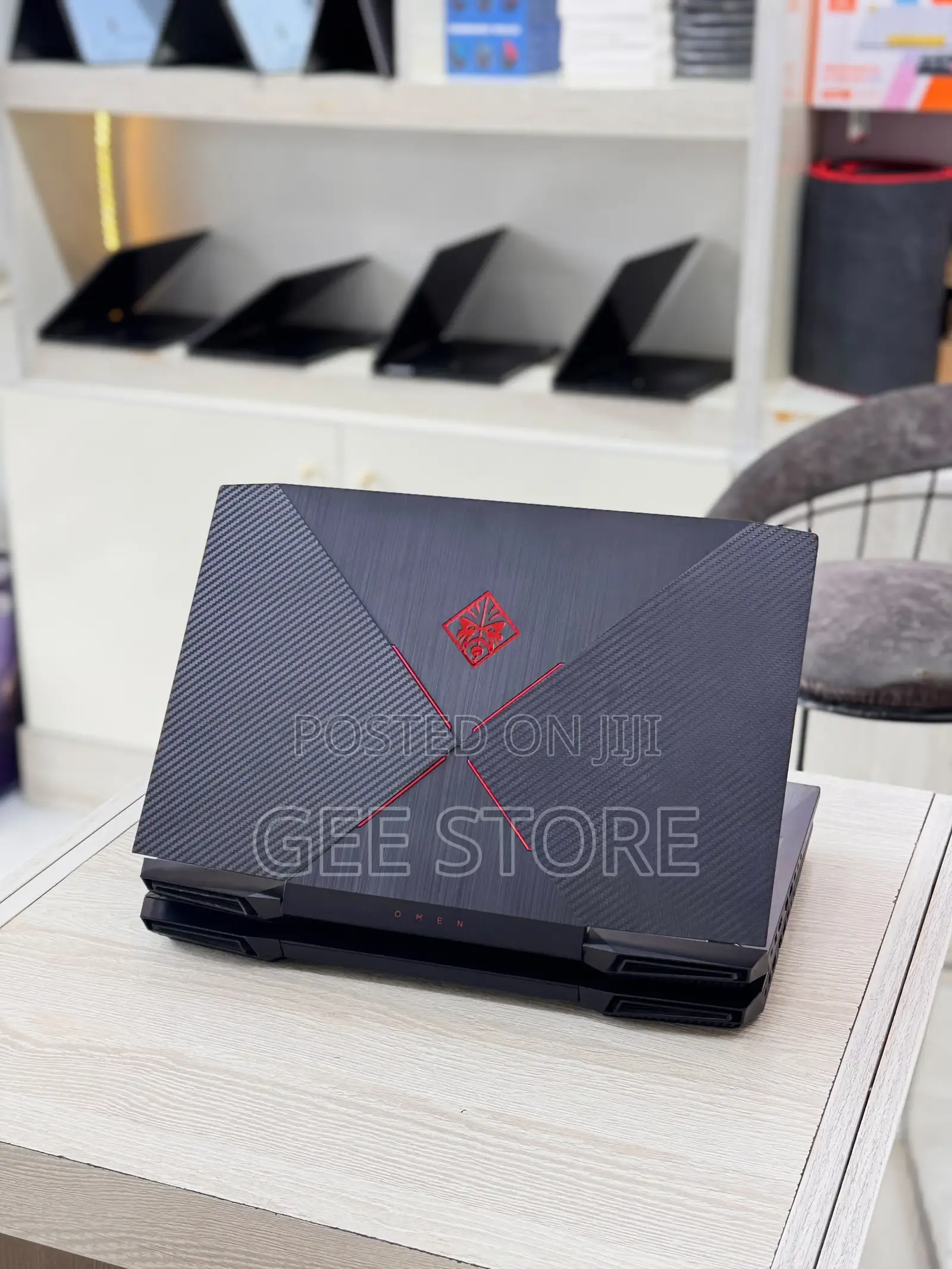 Laptop HP Omen 15 16GB Intel Core i5 HDD+SSD 128GB