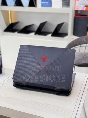 Laptop HP Omen 15 16GB Intel Core i5 HDD+SSD 128GB