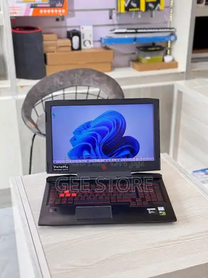 Laptop HP Omen 15 16GB Intel Core i7 HDD+SSD 128GB