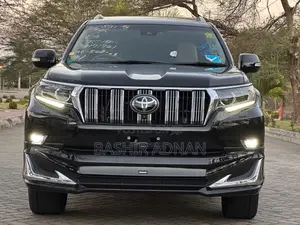 Toyota Land Cruiser Prado 2.7 2023 Burgundy