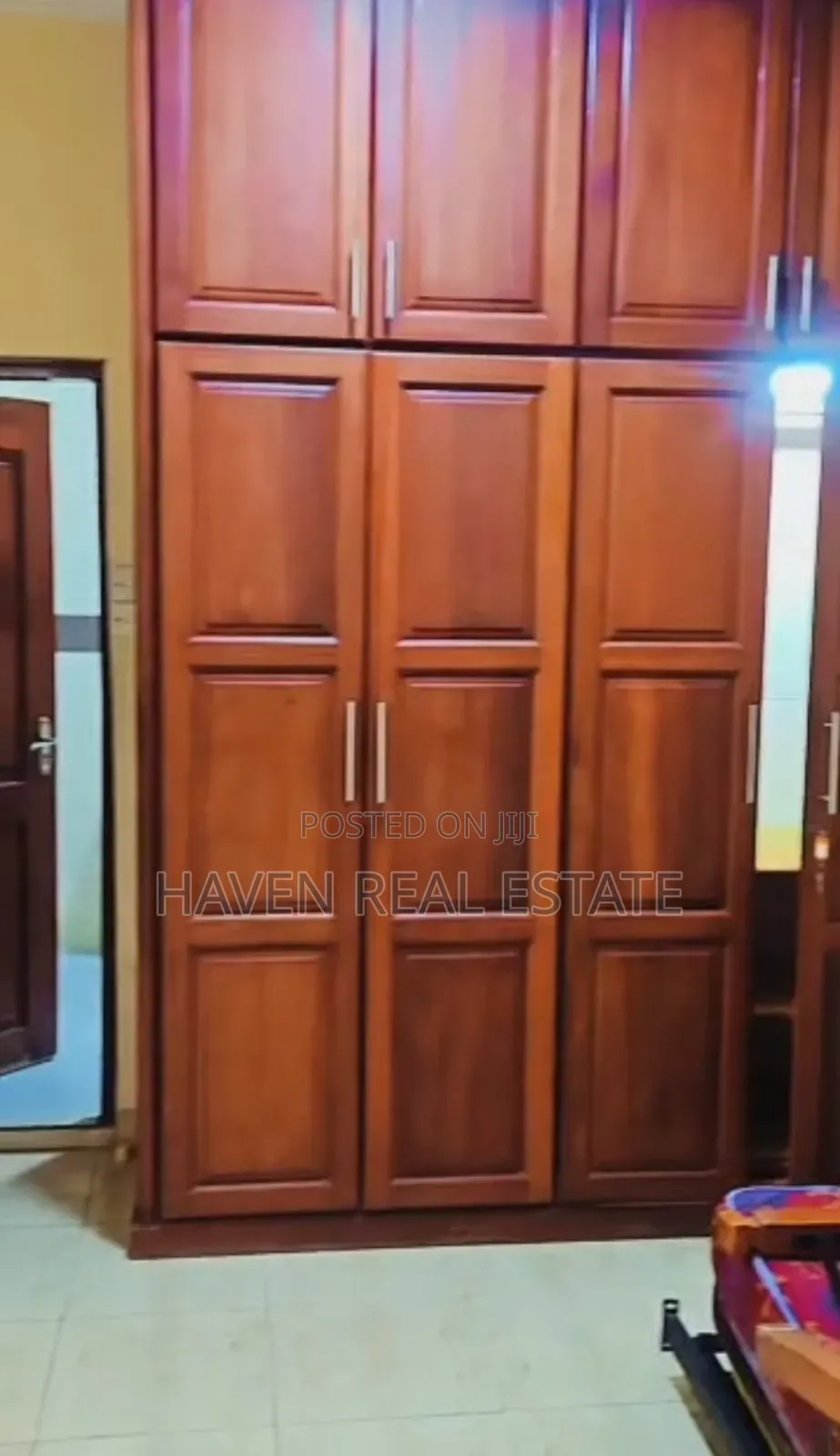 Furnished 3bdrm Apartment in Kariakoo for sale