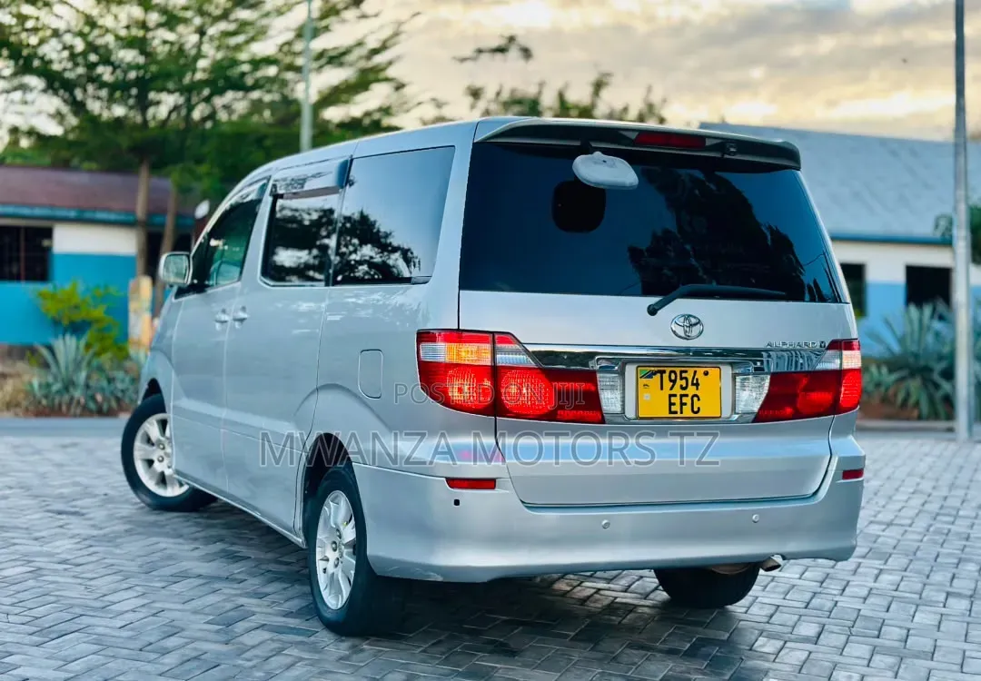 Toyota Alphard 2004 Silver