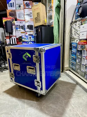 RACK BOX Size 12 Double Layer Music Flight Case 
 Metallic 
Nyama Nene