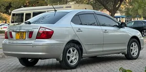 Toyota Premio 2004 Silver