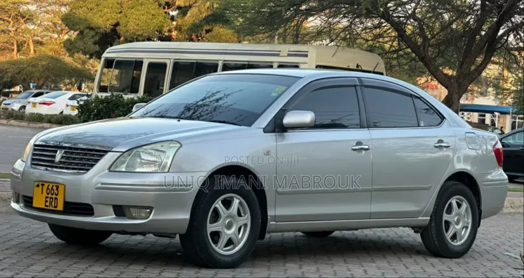 Toyota Premio 2004 Silver